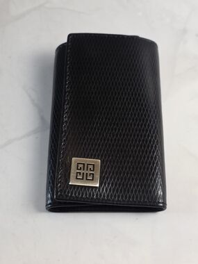 Givenchy Men's Black Textured Leather Key Holder